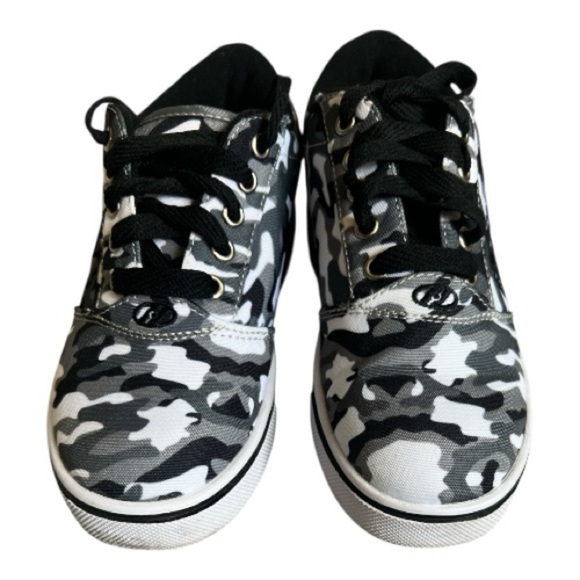 Heelys Black and White Camouflage Sneakers - Picture 3 of 7